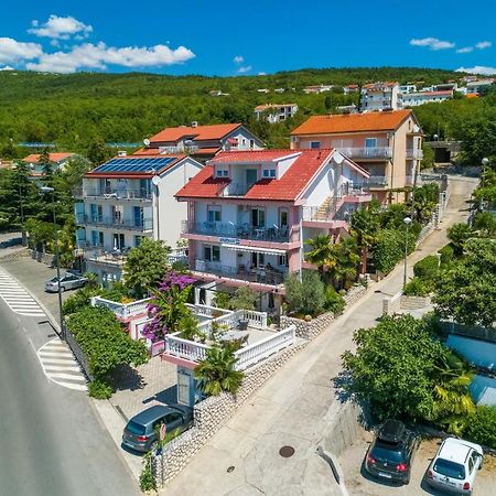 Apartments With A Parking Space Crikvenica - 5478 外观 照片