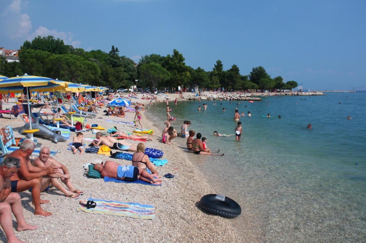 Apartments With A Parking Space Crikvenica - 5478 外观 照片