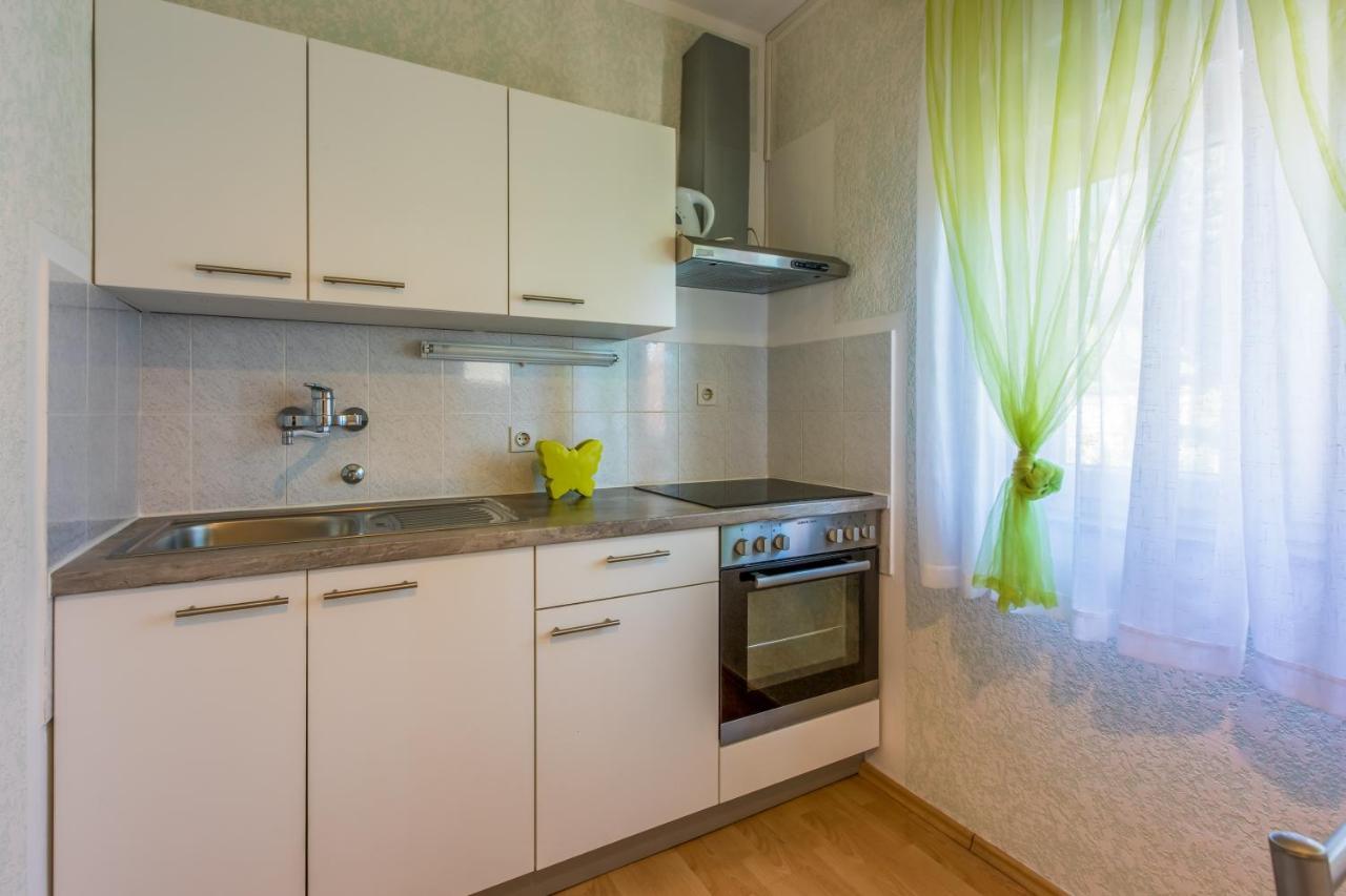 Apartments With A Parking Space Crikvenica - 5478 外观 照片