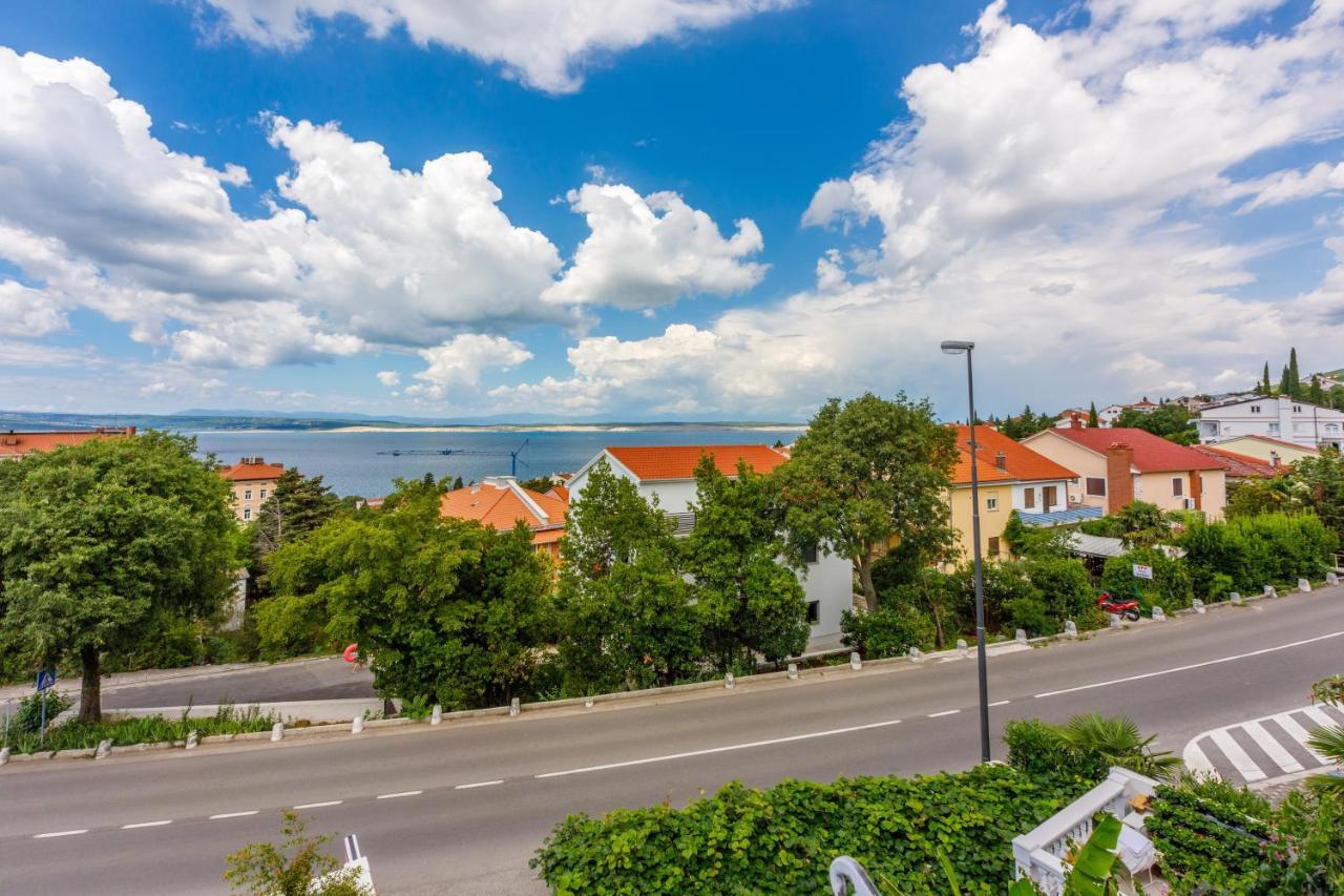 Apartments With A Parking Space Crikvenica - 5478 外观 照片