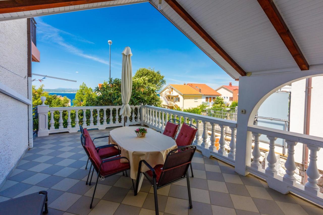 Apartments With A Parking Space Crikvenica - 5478 外观 照片