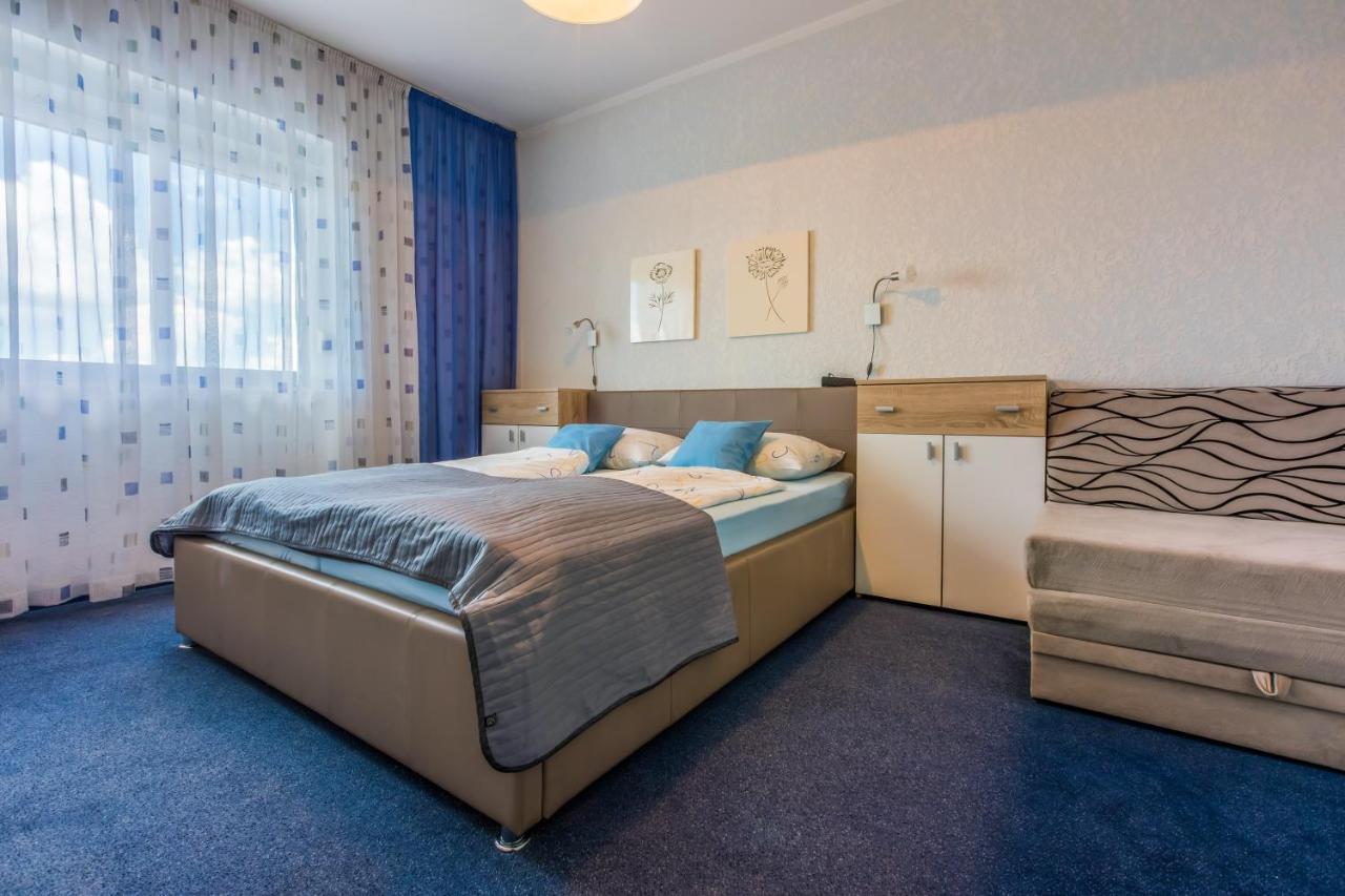 Apartments With A Parking Space Crikvenica - 5478 外观 照片